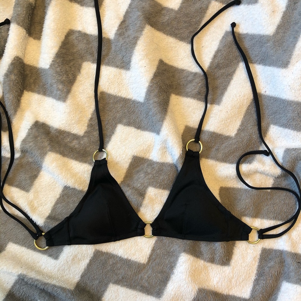 black h&m swimsuit top